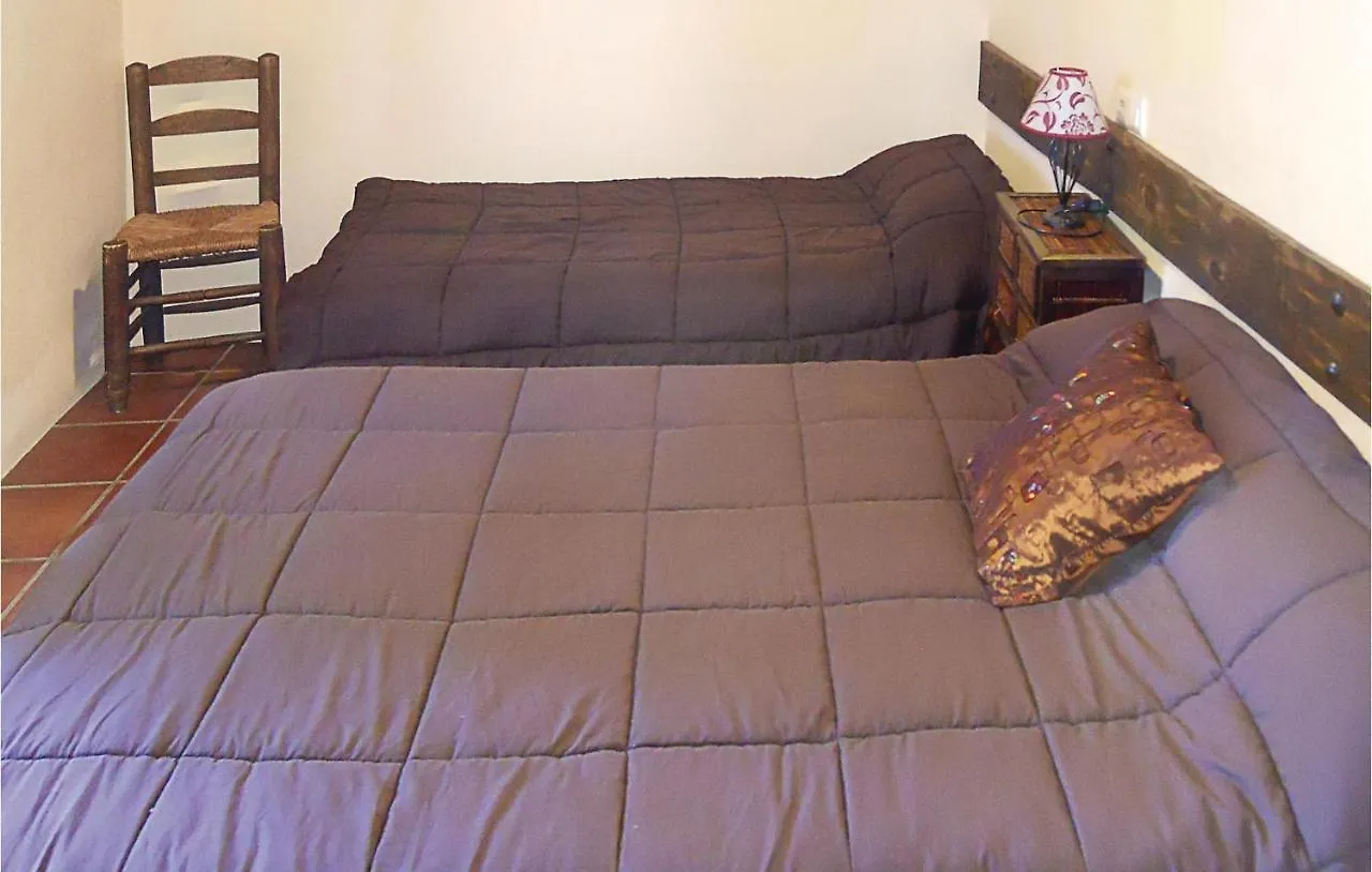 Amazing Home In El Borge With Kitchen בית נופש